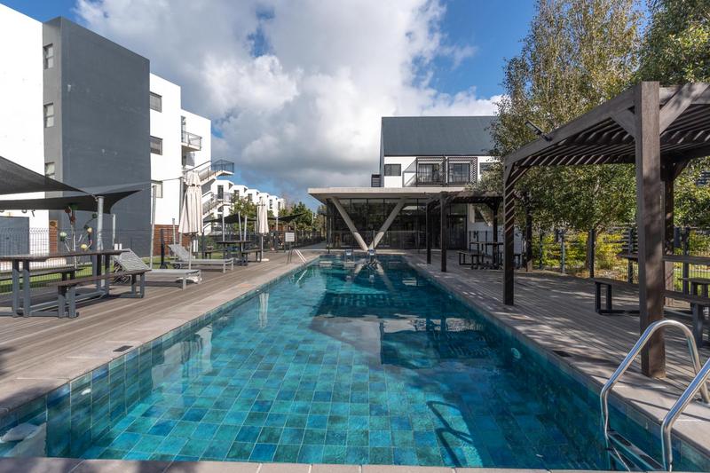 2 Bedroom Property for Sale in Paardevlei Western Cape